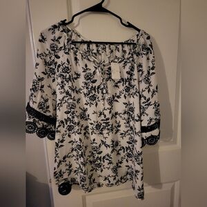 Floral Black and White Women's Top